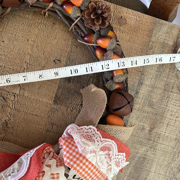 Handmade Fall Acorn Wreath ๐งก - Picture 7 of 9
